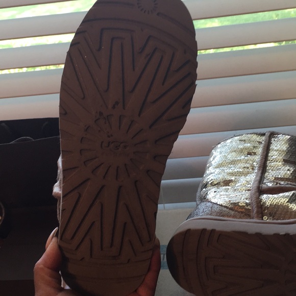 Ugg boots - Picture 5 of 5